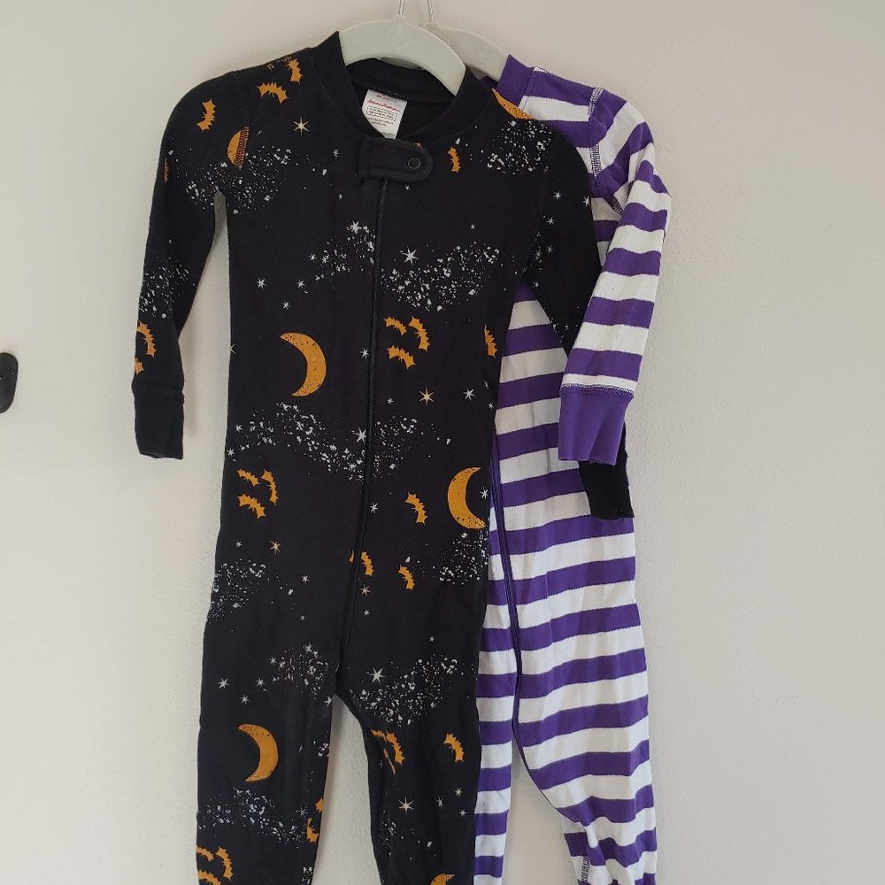 Hanna Andersson Set of Two Zippered Sleepers, 2T